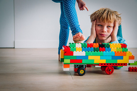 Sibling rivalry is normal — but is it helpful or harmful? featured image