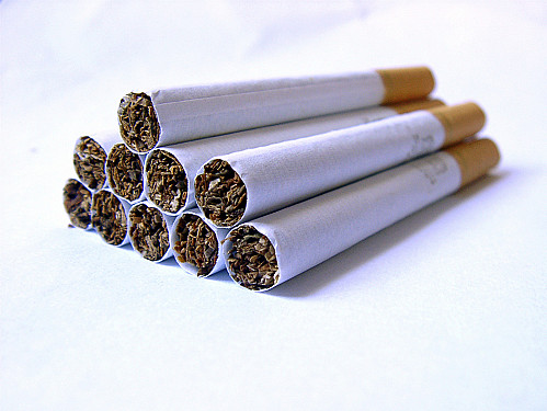 Low-nicotine cigarettes may help determined smokers cut back featured image